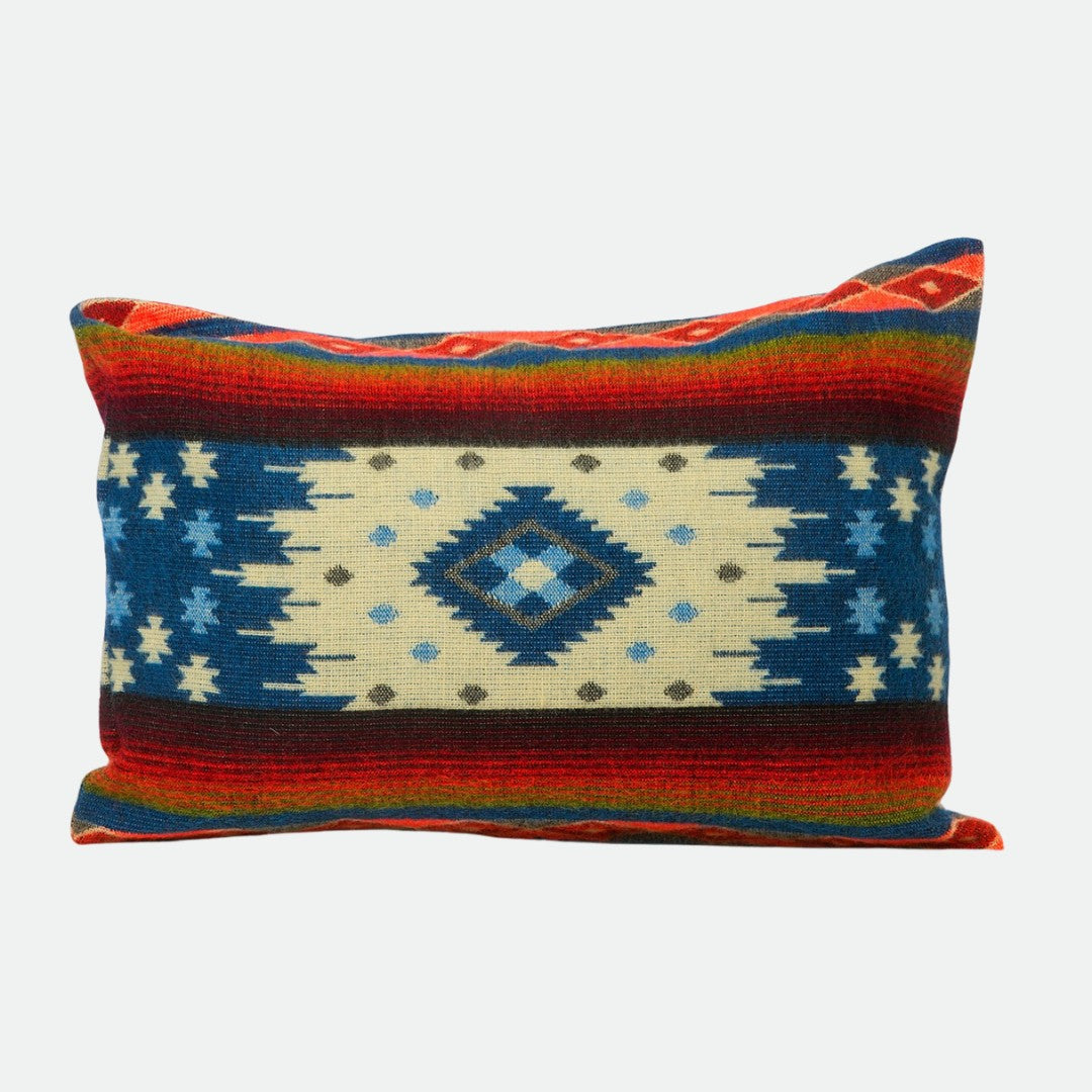 Alpaca Native Throw Pillow (inclusief binnenkussen van eendenveren) | EcuaFina - Quilotoa Blauw