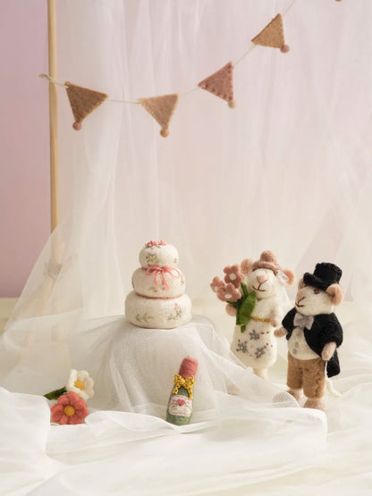 Felt Wool Mouse | Gry & Sif - Small White Mouse Bride