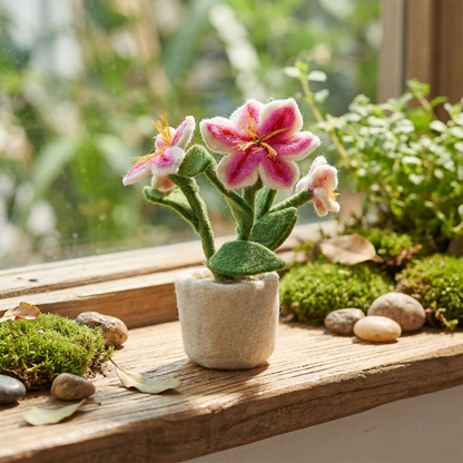 Felt Luscious Lily Pot Mother's Day Decoration | Felt So Good